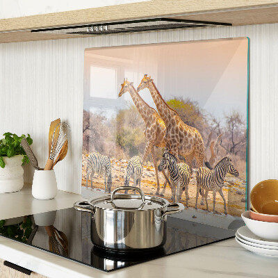 Glas skærebræt Zebra og giraf i deres naturlige habitat