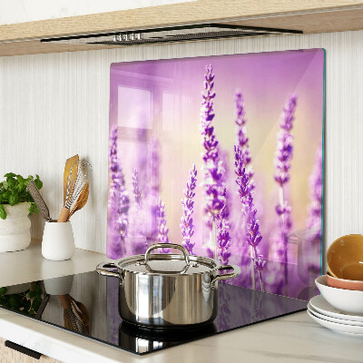 Glas skærebræt Lavendelblomster på en gradient baggrund