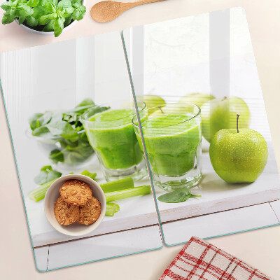 Skærebræt i glas Grøn smoothie og friske ingredienser