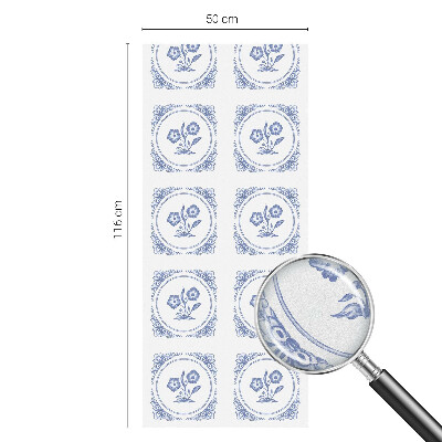 Vinduesfolie mod indkig med glasmaleri Delikate blomster