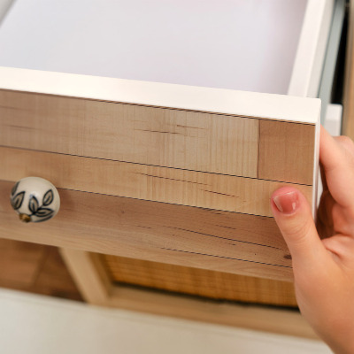 Selvklæbende folie til skabslåge Trætekstur