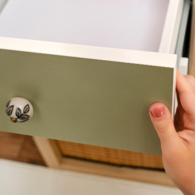 Selvklæbende folie til skab Grønt græs