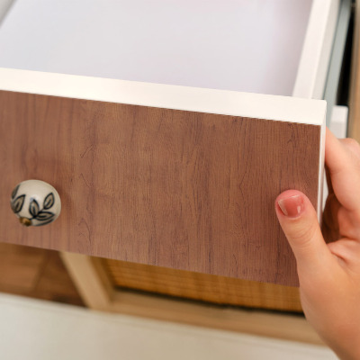 Møbelfolie Træmotiv