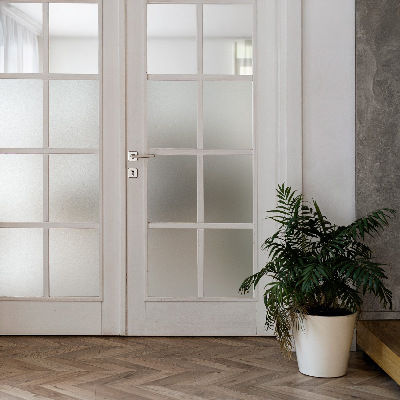 Selvklæbende vinduesfolie lysgennemtrængelig