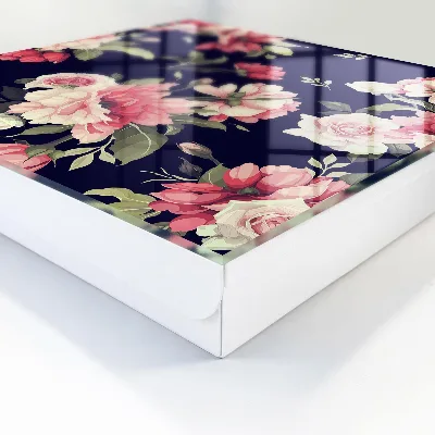 Nøgleskab til hjemmet med romantisk blomstermotiv