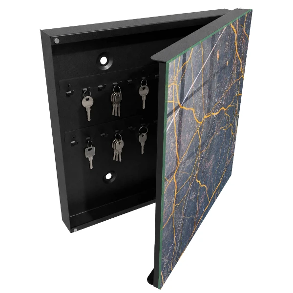 Nøgleboks med dekorative linjer