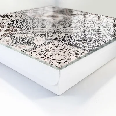 Nøgleskab til hjemmet i et stilfuldt flisedesign