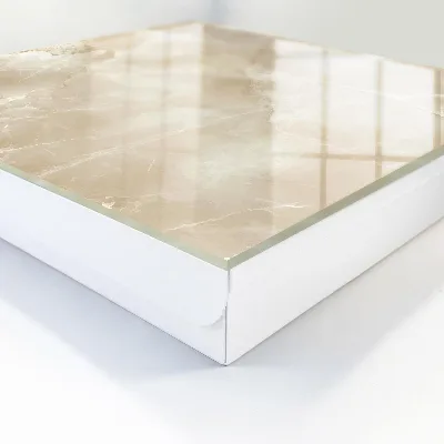 Nøgleskab i beige marmor