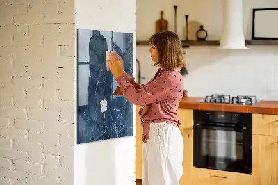 Magnetisk tavle med pen i dekorativ marmor-optik