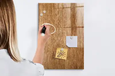 Magnetisk tavle med pen i varmt træ