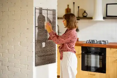 Magnetisk tavle med pen i lyst træ