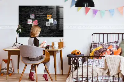 Magnetisk tavle med tørreslettefunktion mørkt murstensvæg-design