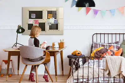 Magnetisk tegnetavle med retrorammer