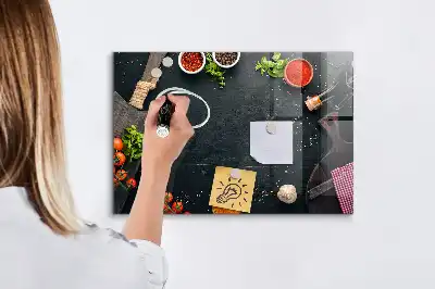 Magnetisk tegnetavle til køkkenet