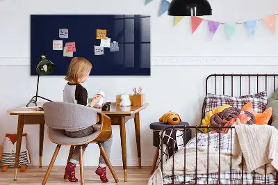 Magnetisk tavle til tørresletning i mørk natsort