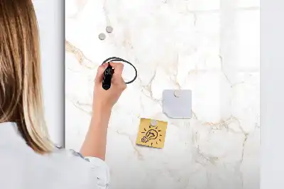 Magnetisk whiteboard i elegant marmor-design