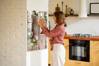 Magnetisk whiteboard med motiv af blomster på træbrædder