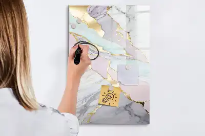 Magnetisk whiteboard i dekorativ marmor-look