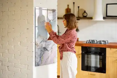 Magnetisk tørretavle i marmor-design
