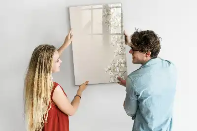 Magnetisk opslagstavle med subtilt blomstermotiv