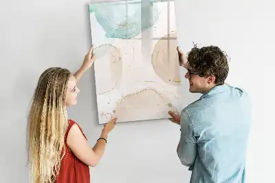Magnetisk whiteboard i design med pastelpletter