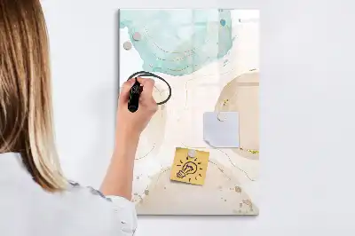 Magnetisk whiteboard i design med pastelpletter