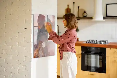 Magnetisk tørresletteboard i marmor-design