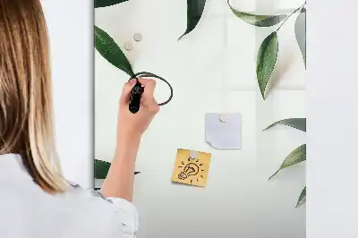 Magnetisk whiteboard med ramme af grønne blade