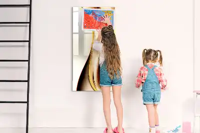 Magnetisk whiteboard med gyldent bølgeabstrakt motiv