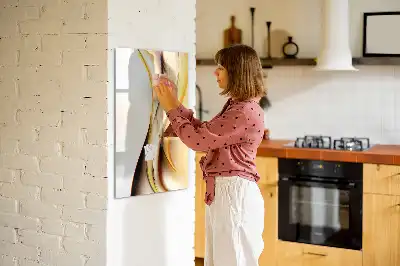 Magnetisk whiteboard med gyldent bølgeabstrakt motiv