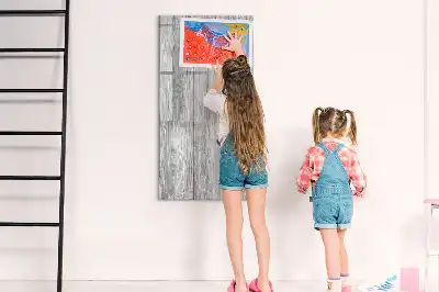 Magnetisk whiteboard i træramme