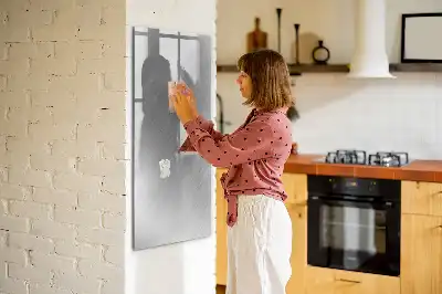 Magnetisk whiteboard med metallisk glans