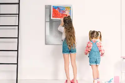 Magnetisk whiteboard med metallisk glans