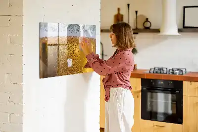 Ølkrus med magnetisk skrivetavle