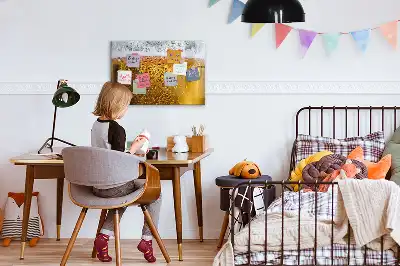 Ølkrus med magnetisk skrivetavle