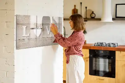 Magnetisk tegnetavle med tekst om kærlighed