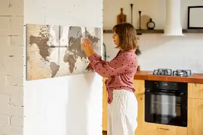 Magnetisk verdenskort malet som en skrivetavle