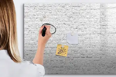 Magnetisk skrivetavle med motiv af murstensvæg
