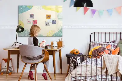 Magnetisk tegnetavle med dekoreret ramme