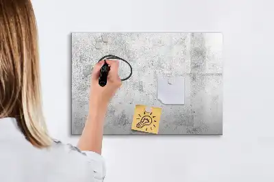 Magnetisk skrivetavle i betonvægsdesign