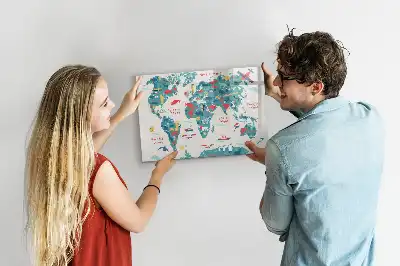 Magnetisk verdenskorttavle med illustrationer til tegning