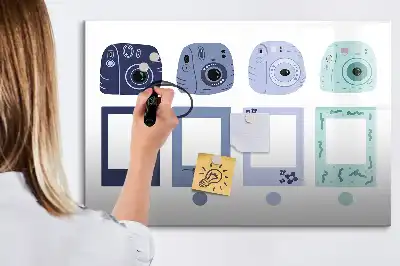 Magnetisk tegnetavle med rammer i polaroidstil
