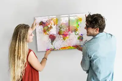 Magnetisk tegnetavle verdenskort med akvareldesign