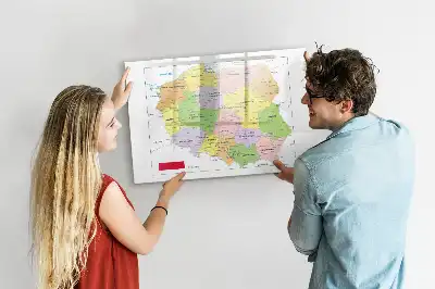 Magnetisk tegnetavle med kort over Polen