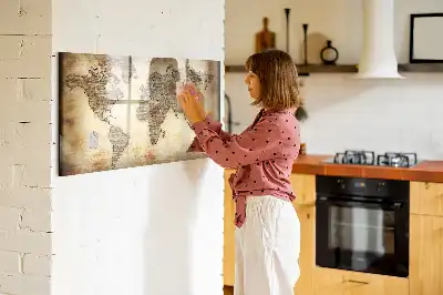 Magnetisk tegnetavle motiv af et gammelt verdenskort