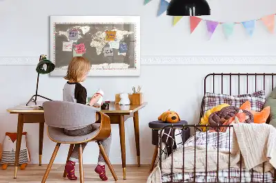 Magnetisk skrivetavle med verdenskort i brun