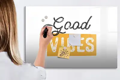 Magnetisk tegnetavle med inspirerende citat