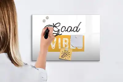 Magnetisk tegnetavle med inspirerende citat