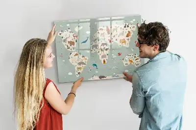 Magnetisk skrivetavle med verdenskort og dyr