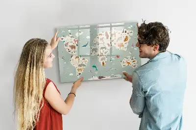 Magnetisk skrivetavle med verdenskort og dyr